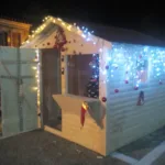 Ξύλινο Περίπτερο με "Σπαστό Πάγκο" 240Χ240 εκ. Ξύλινο Περίπτερο με "Σπαστό Πάγκο" 240Χ240 εκ.