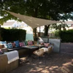 Τρίγωνο πανί σκίασης 285gsm 3,6 x 3,6 x 3,6 m Nesling Τρίγωνο πανί σκίασης 285gsm 3,6 x 3,6 x 3,6 m Nesling