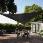 Τρίγωνο πανί σκίασης 285gsm 5 x 5 x 5 m Nesling Τρίγωνο πανί σκίασης 285gsm 5 x 5 x 5 m Nesling