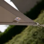 ΤΡΙΓΩΝΟ ΠΑΝΙ ΣΚΙΑΣΗΣ 285GSM ΑΔΙΑΒΡΟΧΟ 4,0 X 4,0 X 4,0M NESLING ΤΡΙΓΩΝΟ ΠΑΝΙ ΣΚΙΑΣΗΣ 285GSM ΑΔΙΑΒΡΟΧΟ 4,0 X 4,0 X 4,0M NESLING